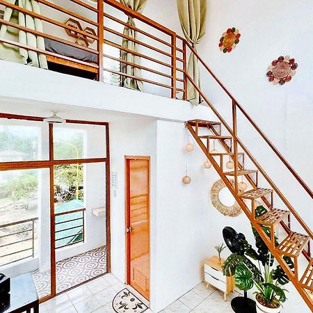 The Lavana Villa Del Matabungkay By Reddoorz Лиан Экстерьер фото